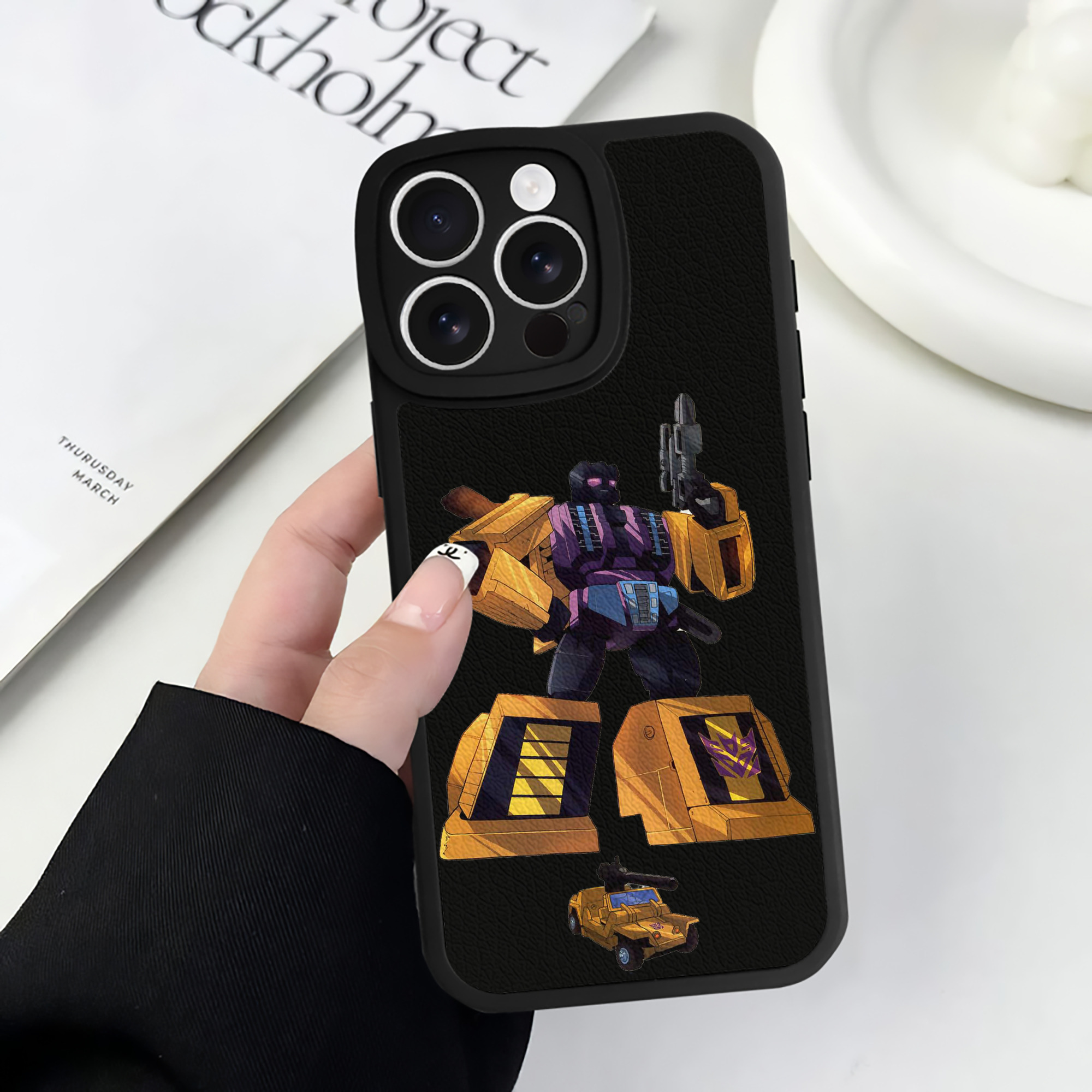 （画像用）  【iPhone 16シリーズ対応】シリコンスマホケース（レザー調） 材質：シリコン